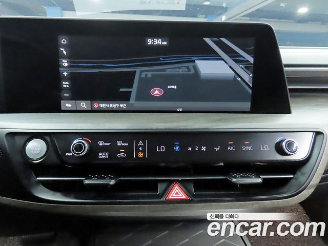 Kia K8 2.5 Gasoline 2WD Noblesse 2022 — фото 17