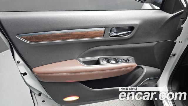 Renault Korea QM6 2.0 GDe RE Signature 2WD 2020 — фото 24