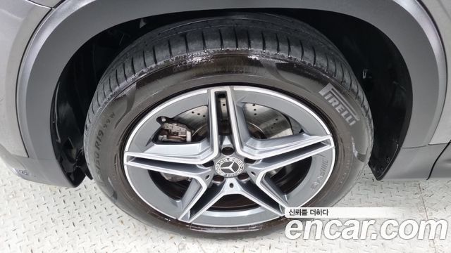 Mercedes-Benz GLB-Class (X247) GLB250 4MATIC 2024 — фото 5
