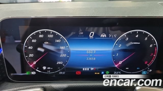 Mercedes-Benz GLB-Class (X247) GLB250 4MATIC 2024 — фото 8