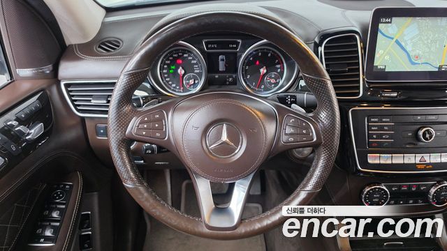 Mercedes-Benz GLS-Class (X166) GLS500 4MATIC 2019 — фото 14