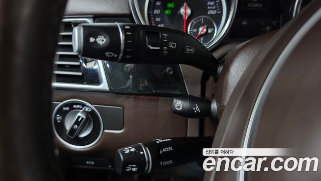 Mercedes-Benz GLS-Class (X166) GLS500 4MATIC 2019 — фото 29