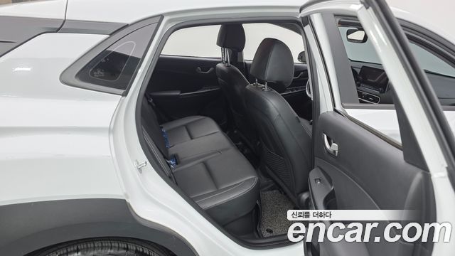 Hyundai Kona Hybrid Modern Special 2020 — фото 11