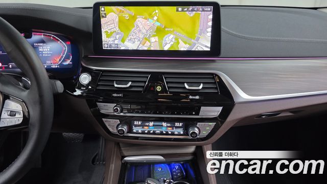 BMW 5 Series (G30) 530i xDrive Luxury 2023 — фото 20