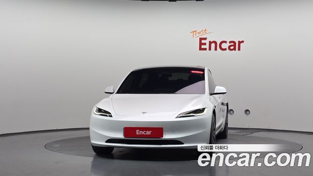 Tesla Model 3 Long Range AWD 2024 — фото 3