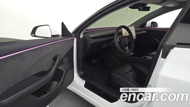 Tesla Model 3 Long Range AWD 2024 — фото 10