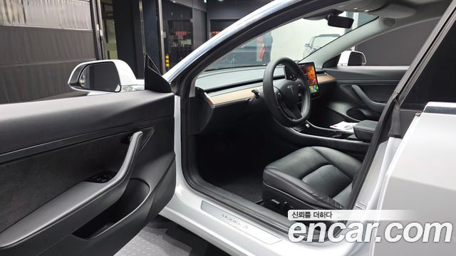 Tesla Model 3 Standard Range Plue RWD 2020 — фото 10