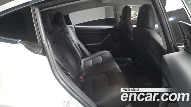 Tesla Model 3 Standard Range Plue RWD 2020 — фото 12