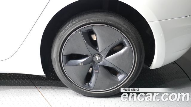 Tesla Model 3 Standard Range Plue RWD 2020 — фото 21