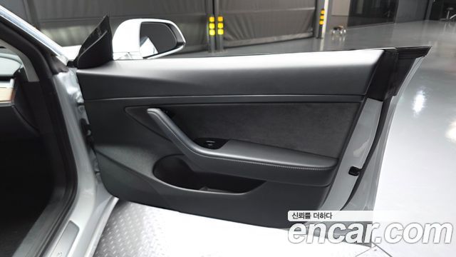 Tesla Model 3 Standard Range Plue RWD 2020 — фото 24