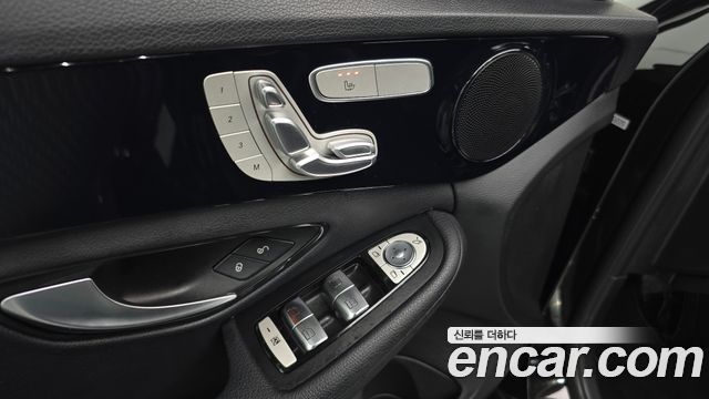 Mercedes-Benz C-Class (W205) C200 2019 — фото 19