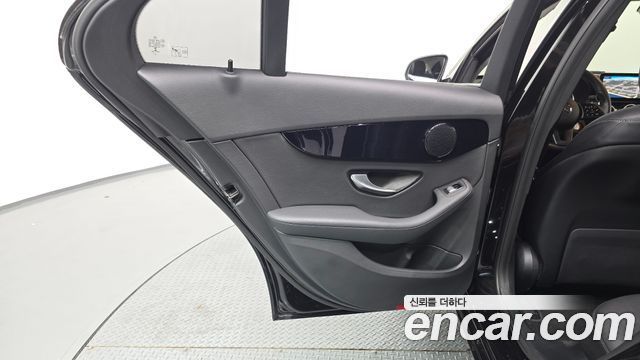 Mercedes-Benz C-Class (W205) C200 2019 — фото 25