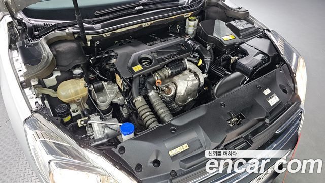 Peugeot 508 1.6 e-HDi Active First Generation 2012 — фото 6