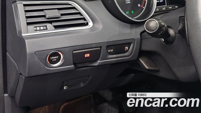 Peugeot 508 1.6 e-HDi Active First Generation 2012 — фото 16
