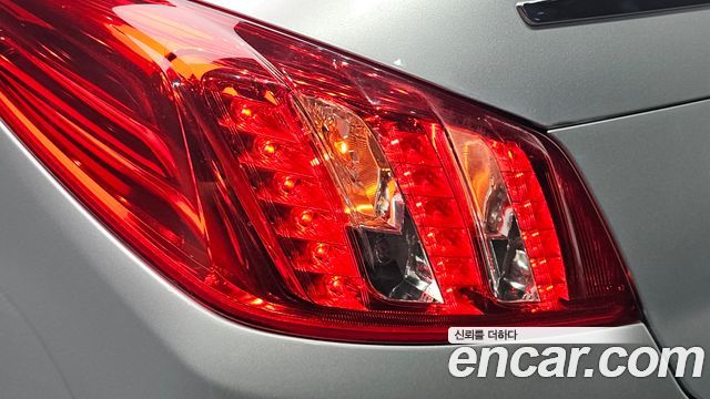 Peugeot 508 1.6 e-HDi Active First Generation 2012 — фото 23