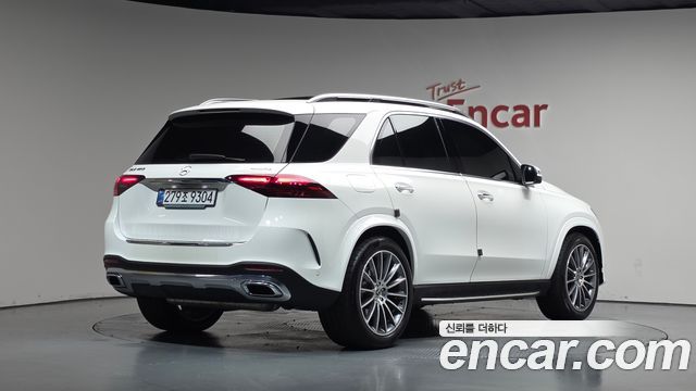 Mercedes-Benz GLE-Class (W167) GLE450 4MATIC 2025 — фото 2