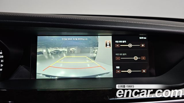 Genesis G90 3.8 AWD Luxury 2019 — фото 15