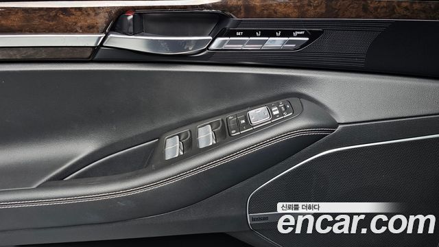 Genesis G90 3.8 AWD Luxury 2019 — фото 18