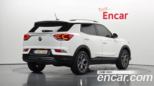 KG Mobility (SsangYong) Beautiful Korando Gasoline 1.5 4WD C5 Plus 2022 — фото 2