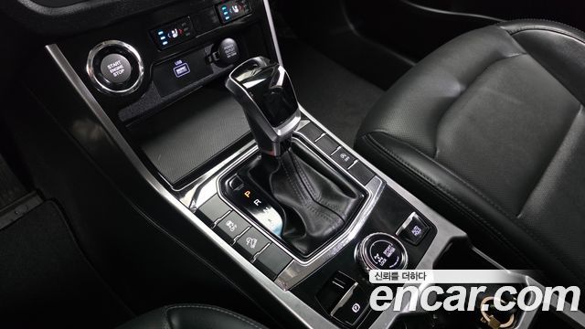 KG Mobility (SsangYong) Beautiful Korando Gasoline 1.5 4WD C5 Plus 2022 — фото 9