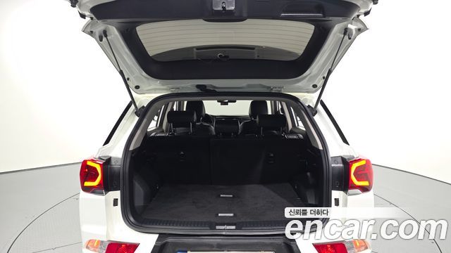 KG Mobility (SsangYong) Beautiful Korando Gasoline 1.5 4WD C5 Plus 2022 — фото 20