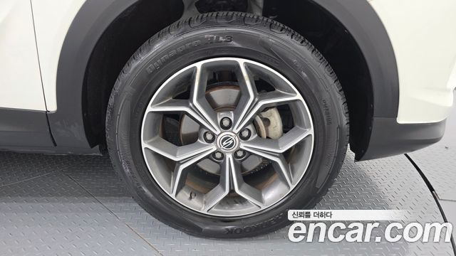 KG Mobility (SsangYong) Beautiful Korando Gasoline 1.5 4WD C5 Plus 2022 — фото 21