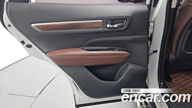 Renault Korea QM6 2.0 LPe RE Signature 2WD 2020 — фото 25