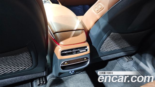 Genesis GV70 2.5T Gasoline AWD 2023 — фото 30