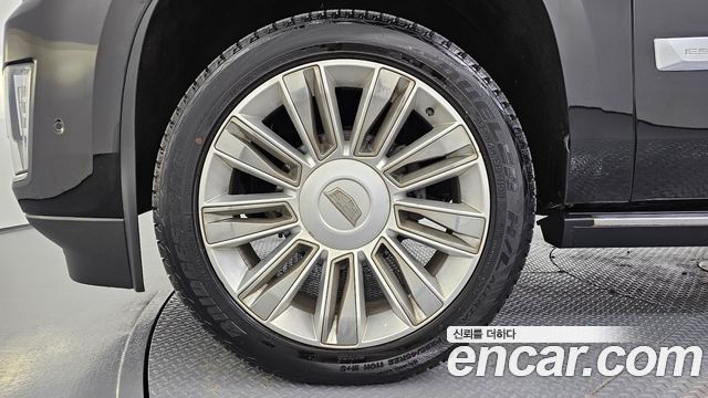 Cadillac Escalade 6.2 ESV 4th 2017 — фото 5