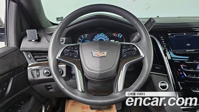 Cadillac Escalade 6.2 ESV 4th 2017 — фото 13