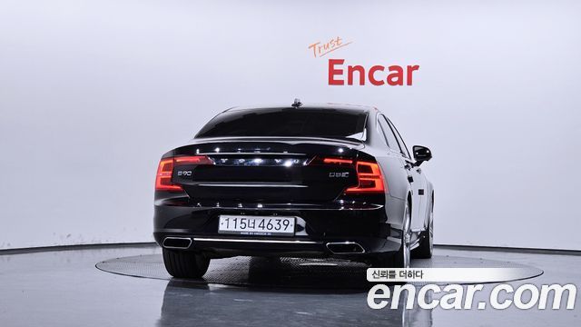 Volvo S90 D5 AWD Inscription 2019 — фото 4