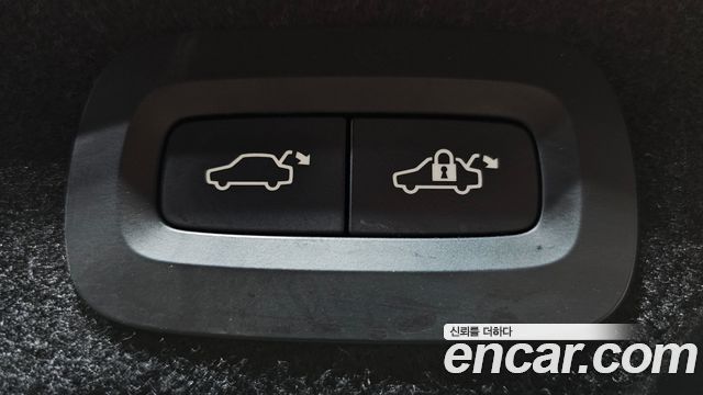 Volvo S90 D5 AWD Inscription 2019 — фото 20