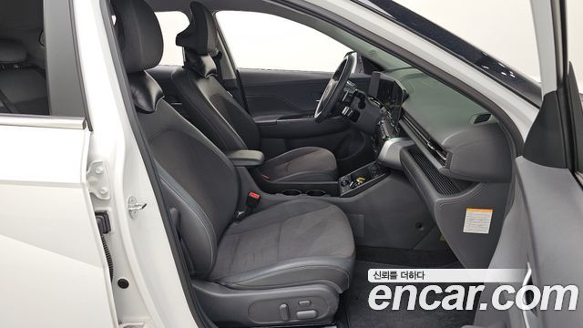 Hyundai Kona Electric (SX2) Long Range Inspiration 2023 — фото 11