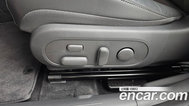 Hyundai Kona Electric (SX2) Long Range Inspiration 2023 — фото 32