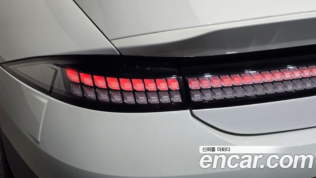 Hyundai Ioniq 6 Long Range Prestige 2023 — фото 23