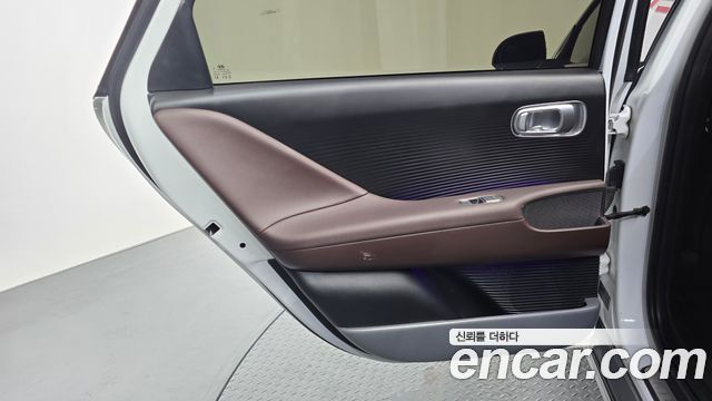 Hyundai Ioniq 6 Long Range Prestige 2023 — фото 25