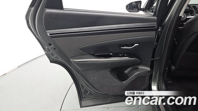 Hyundai Tucson (NX4) Gasoline 1.6 Turbo 2WD Inspiration 2022 — фото 25