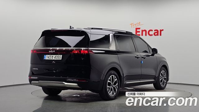 Kia Carnival (IV) Gasoline 9-Seater Signature 2023 — фото 2