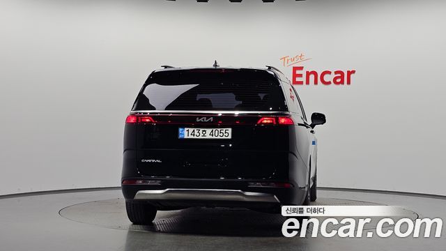 Kia Carnival (IV) Gasoline 9-Seater Signature 2023 — фото 4