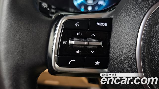 Kia Carnival (IV) Gasoline 9-Seater Signature 2023 — фото 28
