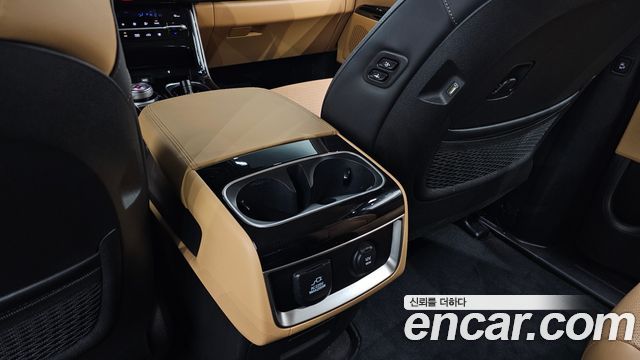 Kia Carnival (IV) Gasoline 9-Seater Signature 2023 — фото 34