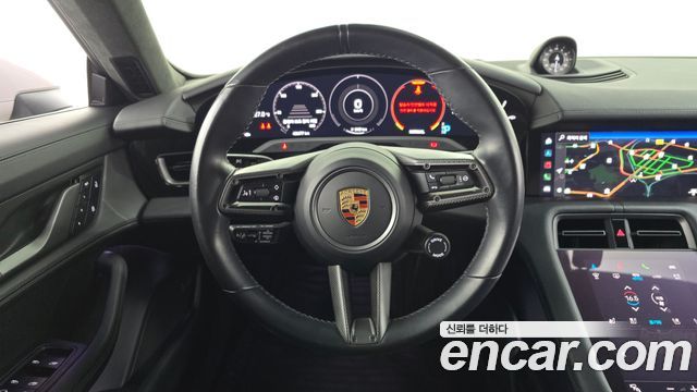 Porsche Taycan GTS 2023 — фото 13