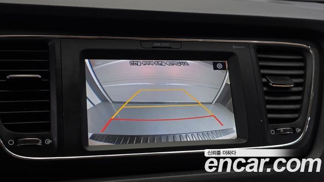 Kia Carnival 9-Seater Luxury 2019 — фото 15
