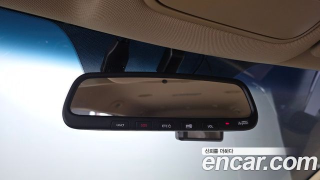 Kia Carnival 9-Seater Luxury 2019 — фото 16