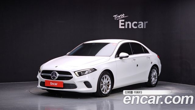 Mercedes-Benz A-Class (W177) A220 Sedan