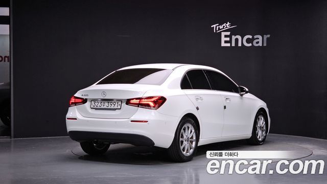 Mercedes-Benz A-Class (W177) A220 Sedan 2020 — фото 2