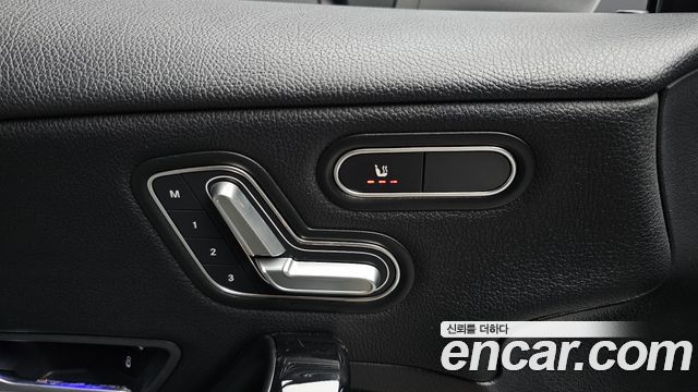 Mercedes-Benz A-Class (W177) A220 Sedan 2020 — фото 18