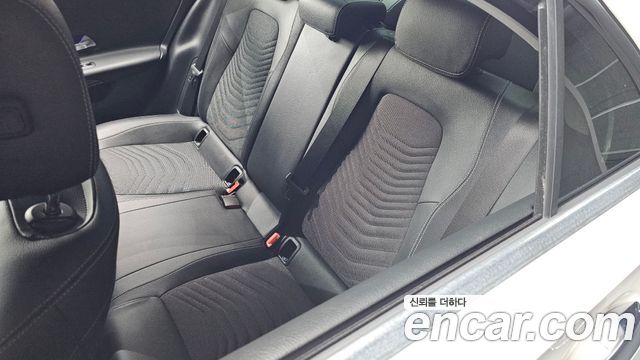 Mercedes-Benz A-Class (W177) A220 Sedan 2020 — фото 28