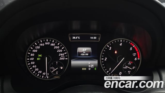 Mercedes-Benz A-Class (W176) A200 CDI Style 2014 — фото 8