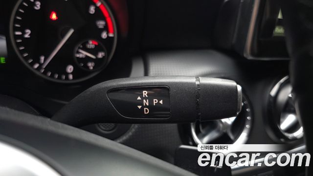 Mercedes-Benz A-Class (W176) A200 CDI Style 2014 — фото 9
